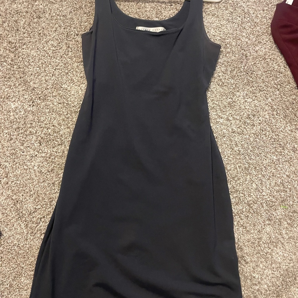 Elegant Black Sleeveless Dress